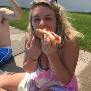 Meet your Posher, Brittany